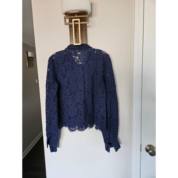 Generation Love Navy Jada Lace Blouse Button Down Top Size Small - Picture 11 of 14